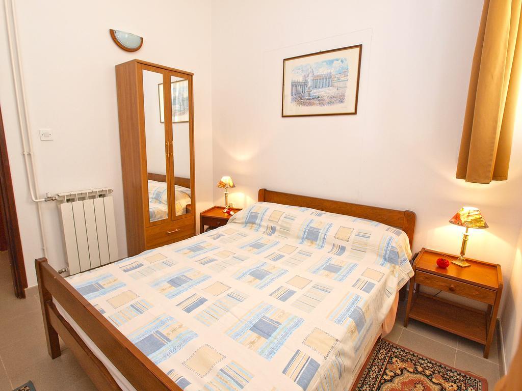 Apartment Rov 894 Medulin Eksteriør bilde