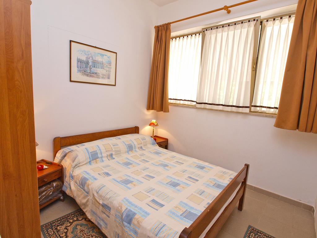 Apartment Rov 894 Medulin Eksteriør bilde